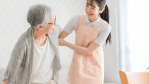 認知症の進行度合いと施設の受け入れ体制確認は超重要!