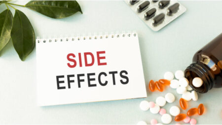 飲み過ぎ注意！知らないでは済まされない、薬の副作用の怖いお話