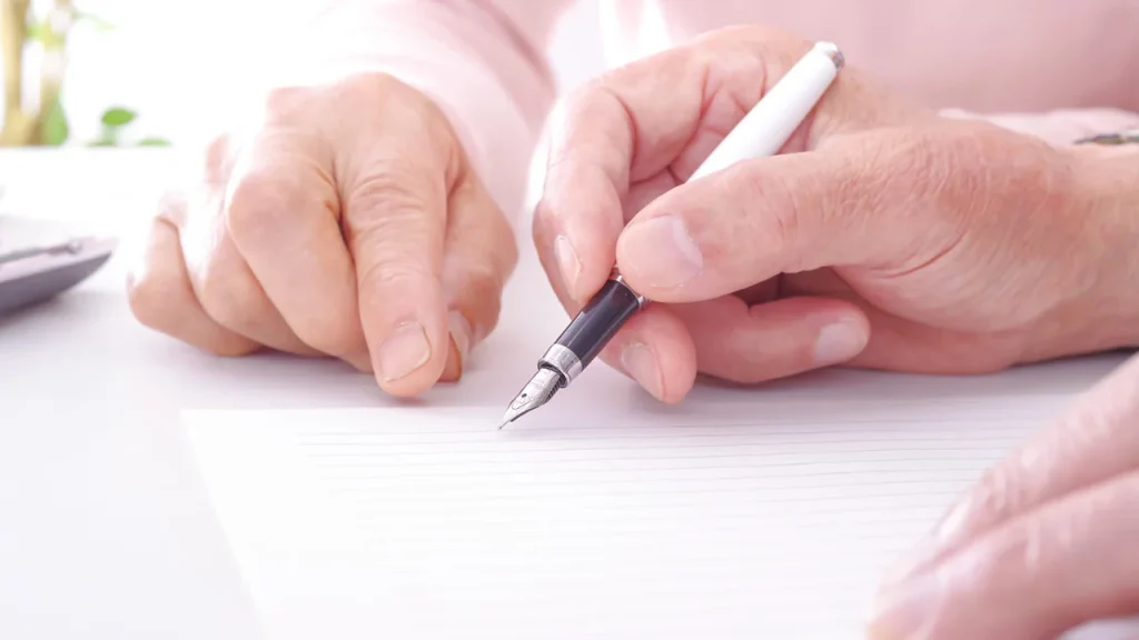 エンディングノートの書き方